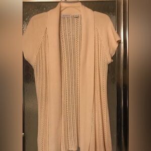Liz Claiborne winter white short sleeved open sweater- size small